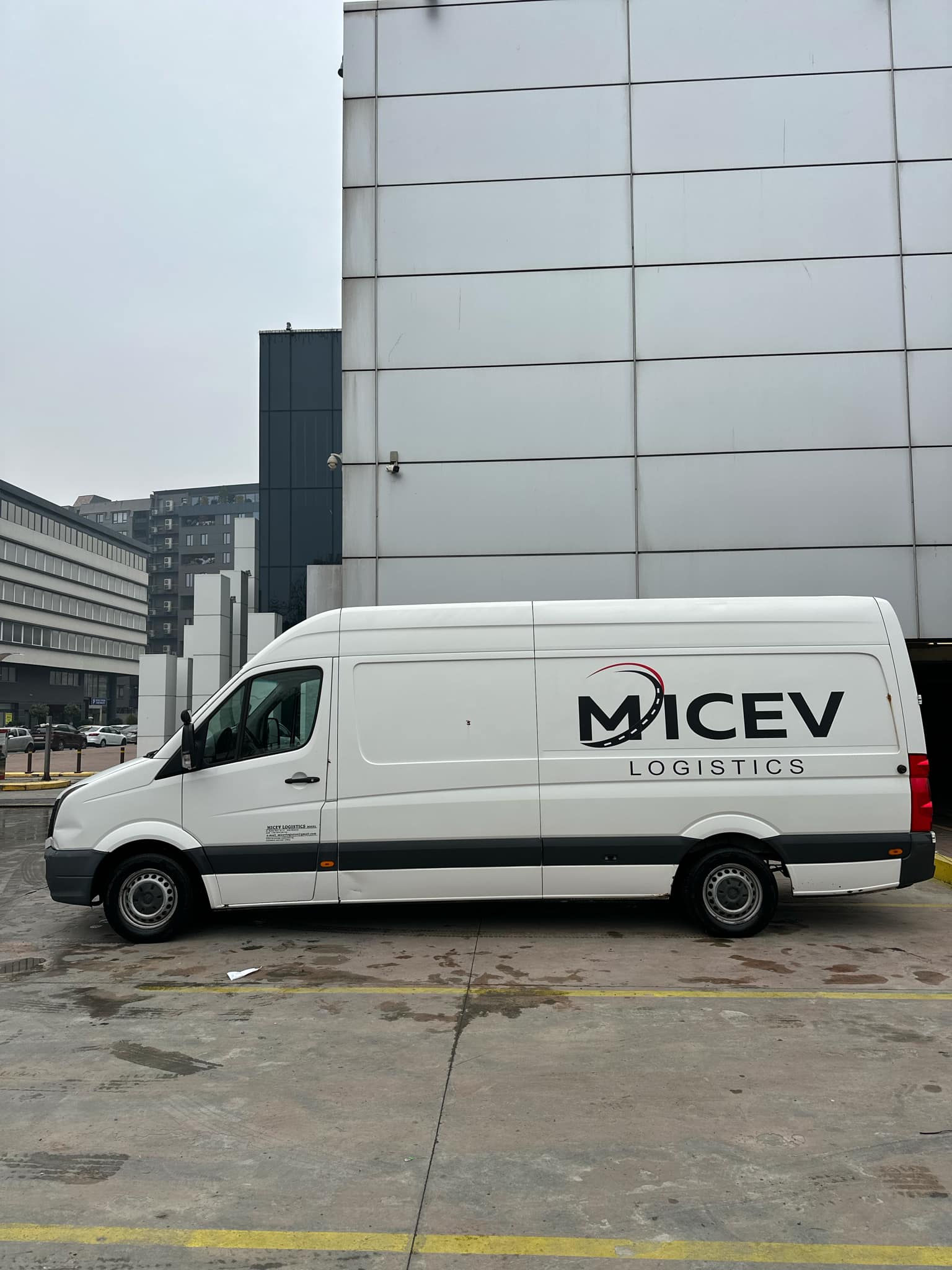 Logistics team